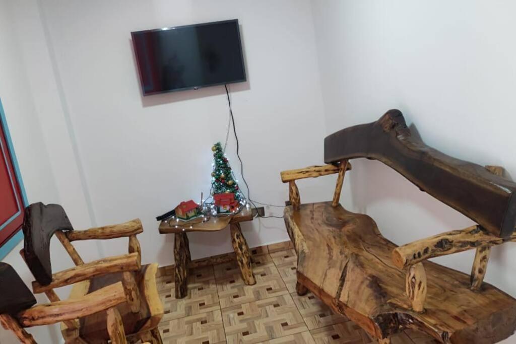 Viviendas Turisticas Sara Angel R1 サレント エクステリア 写真